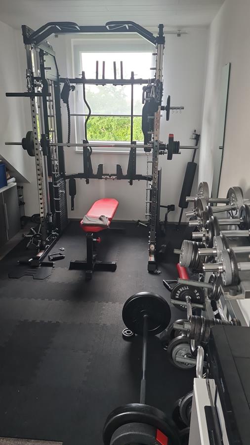 Kundenbild zu XPLON-Tower7-PLUS-Kraftstation-Multipresse-Klimmzugstation-inkl-240kg-Steckgewichte-mit-Hantelbank-O30mm-50mm, 5 Sterne